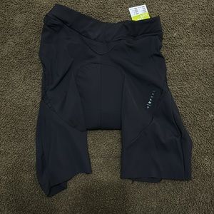 Cycling shorts